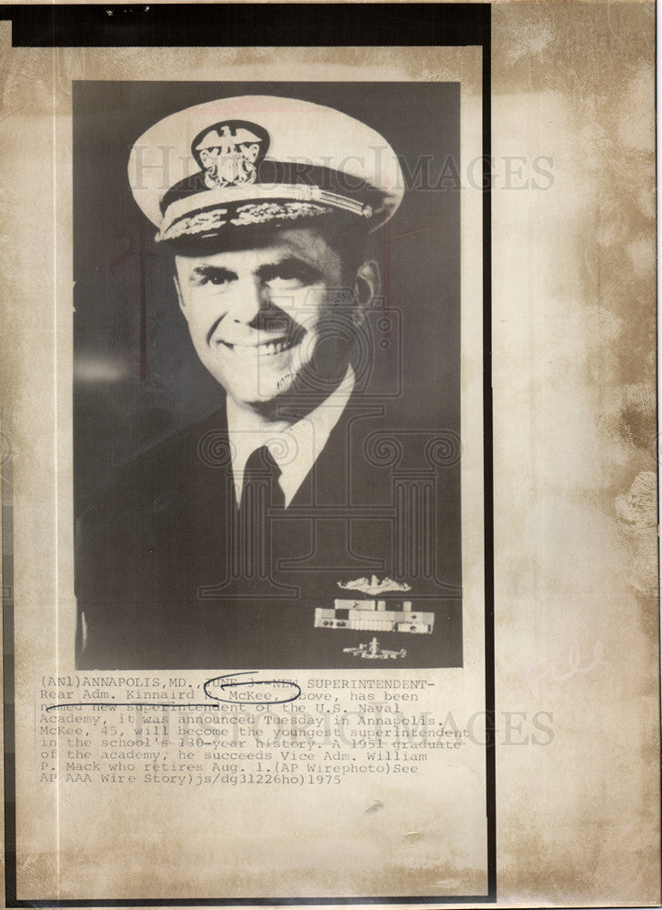 1975 Press Photo Admiral Kinnaird McKee Naval Academy - Historic Images