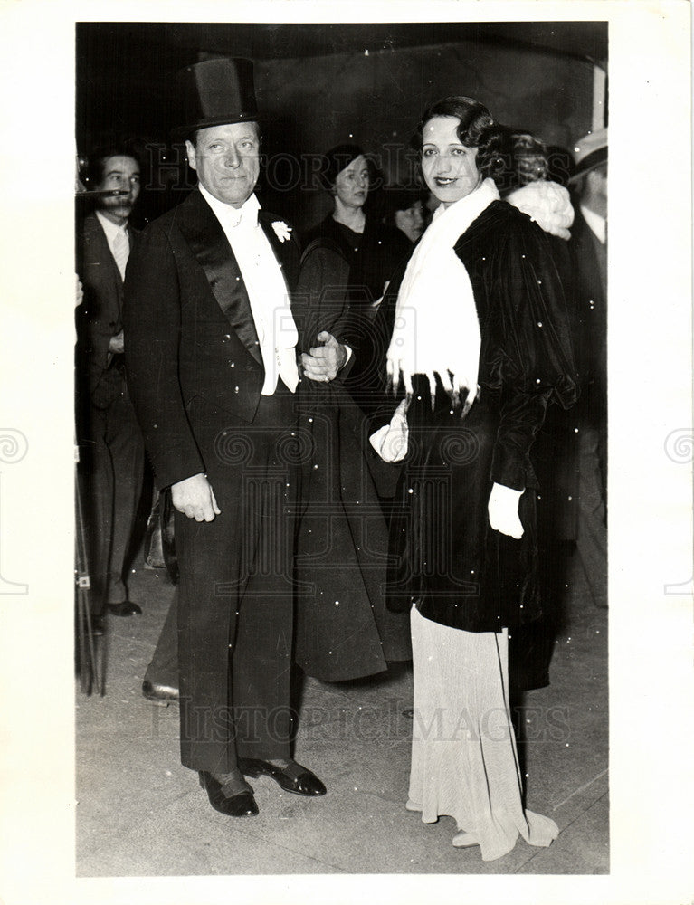 1933 Press Photo Joseph McKee recovery party mayor NYC - Historic Images