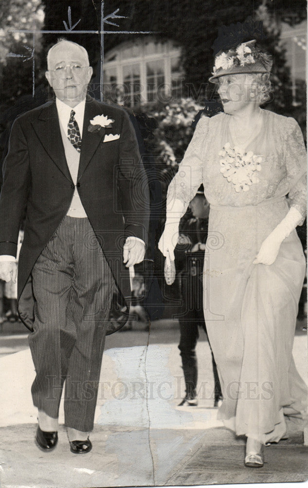 1941 Press Photo Mcnaughton Society Wedding - Historic Images