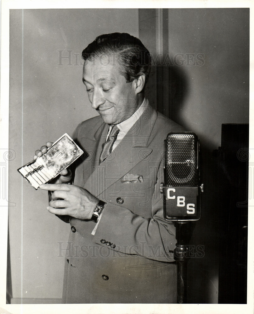 1938 Press Photo Harry McNaughton, &quot;Bottle&quot; - Historic Images