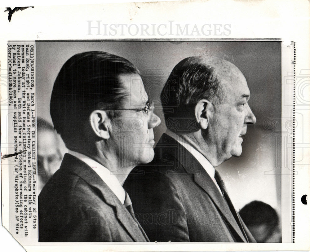 1967 Press Photo Dean Rusk Secretary Robert White House - Historic Images