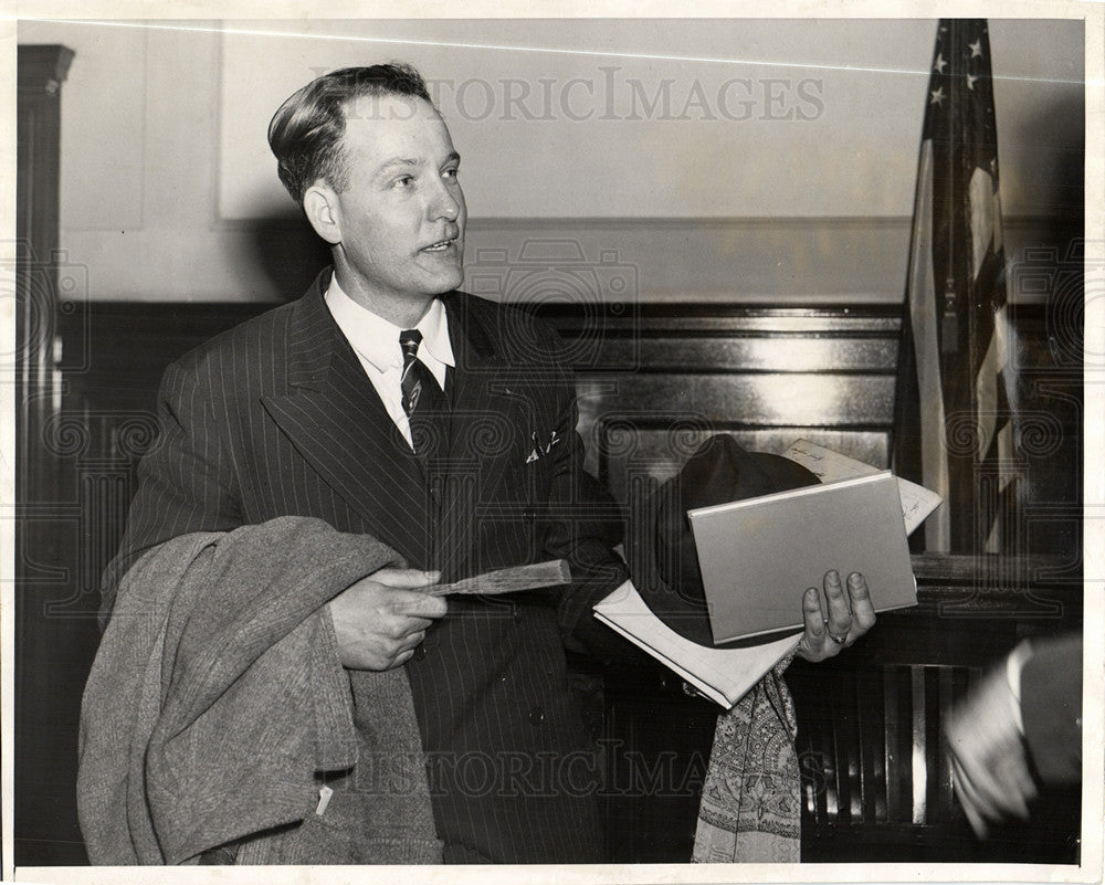 1940 Press Photo Lee Mcmanus Holdup - Historic Images