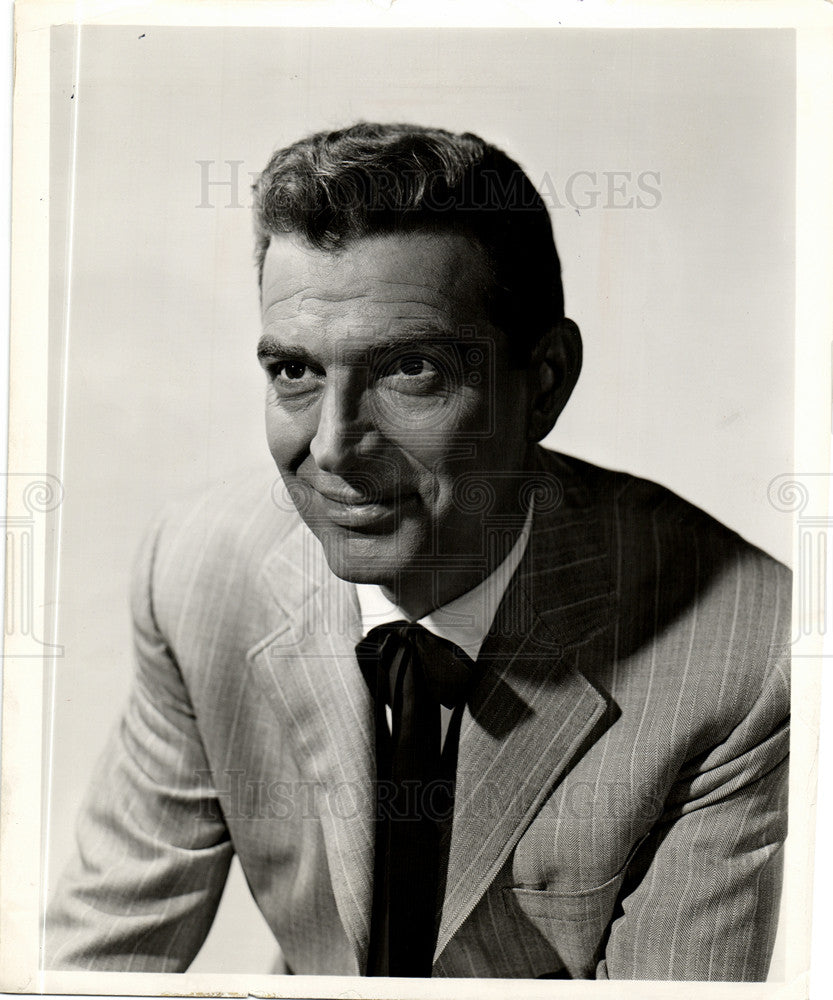 1954 Press Photo Stephen McNally Actor Cowboy Roles - Historic Images