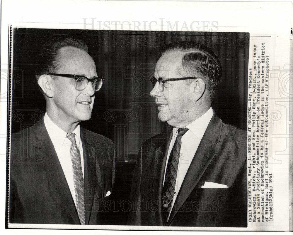 1961 Press Photo Thaddeus Machrowicz Philip Hart - Historic Images