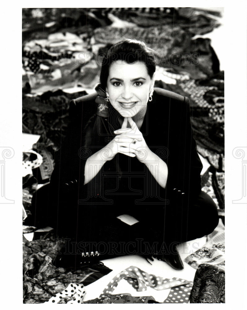 1989 Press Photo Lorri Maake Tie Rack president - Historic Images