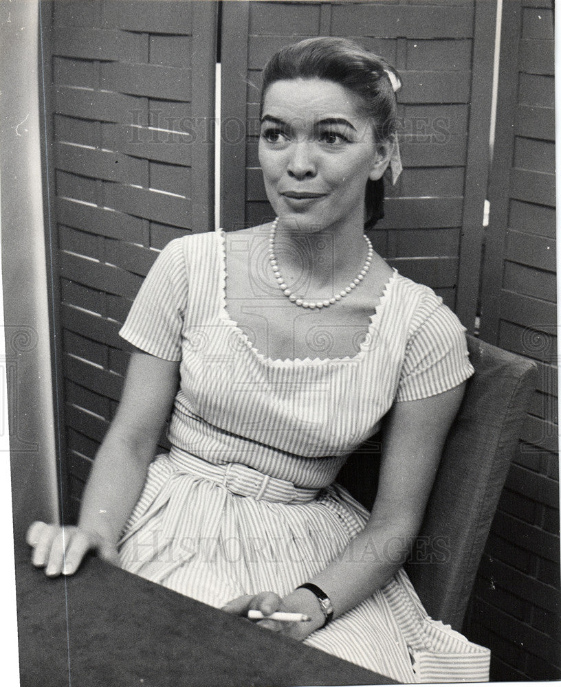 Press Photo Ellen McRae American actress - Historic Images