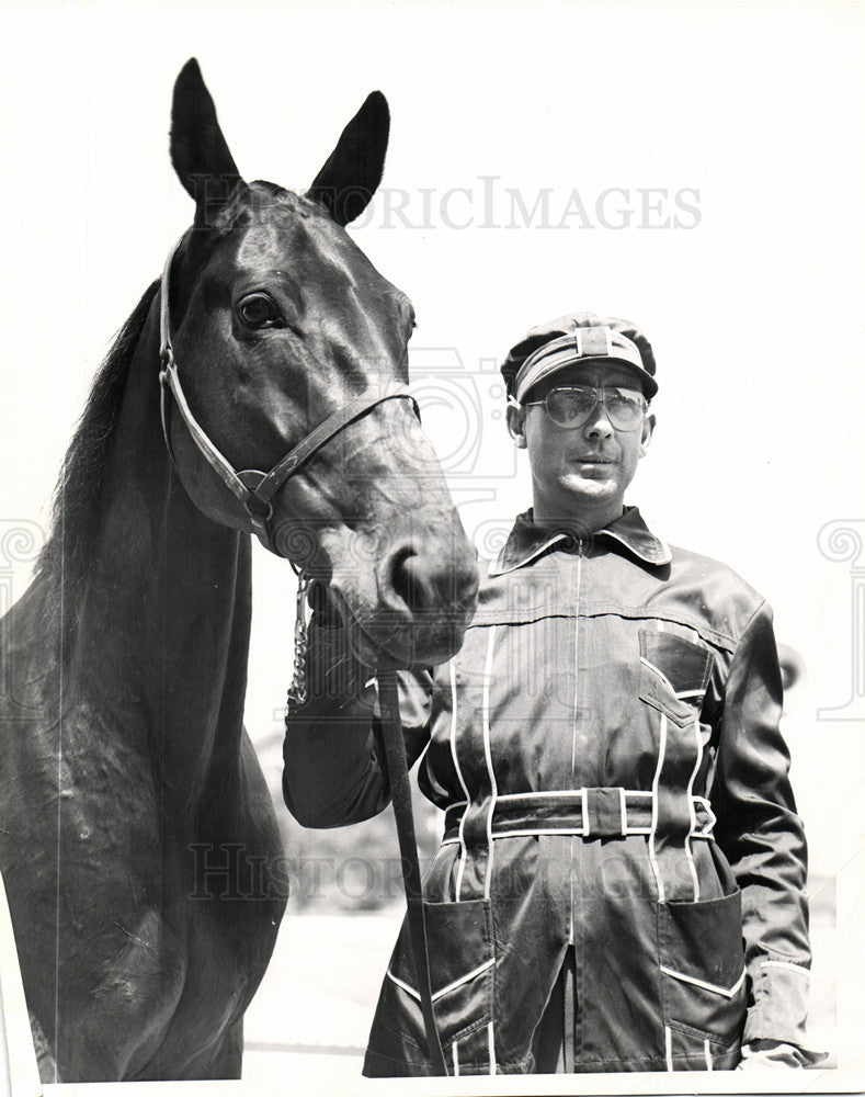 Press Photo Mac Mc Quarrie - Historic Images