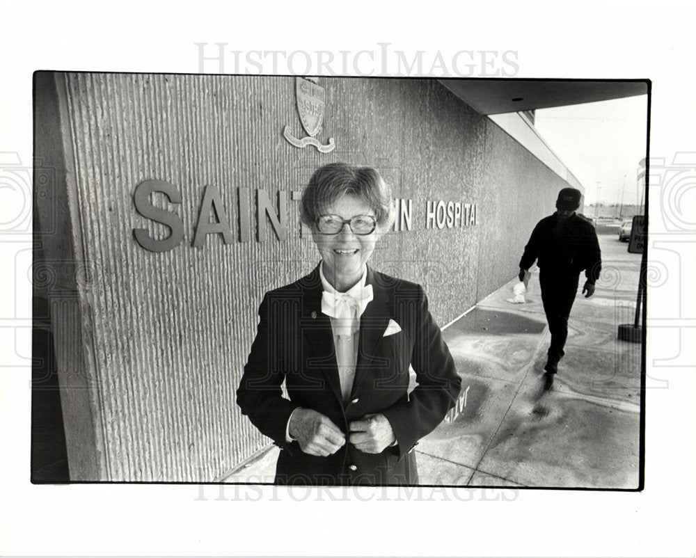 1985 Press Photo Sister Verenice McQuade, SJH&amp;MC - Historic Images