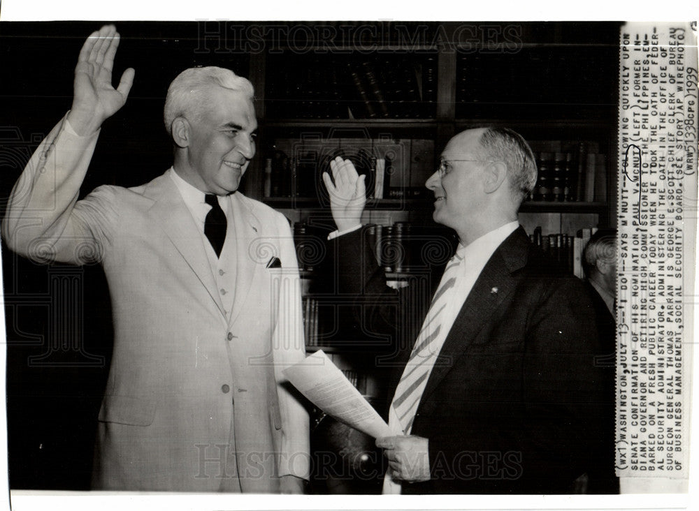 1939 Press Photo Paul V McNutt George E. Scott - Historic Images