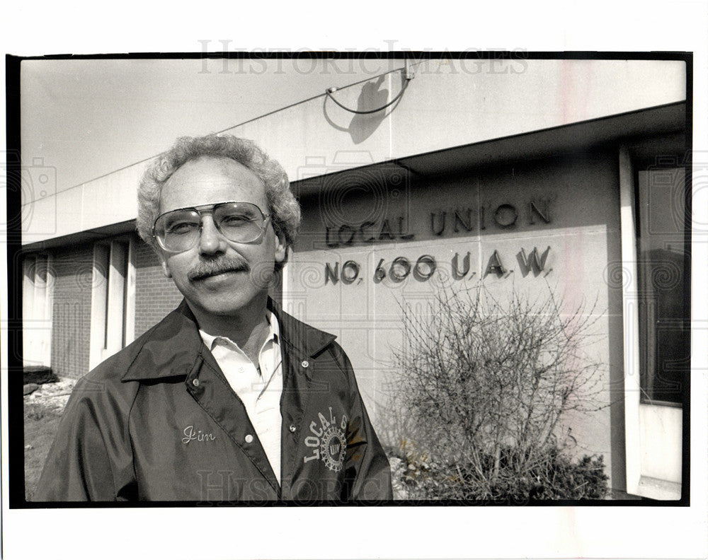 1990 Press Photo Jim McNeil UAW Local 600 - Historic Images