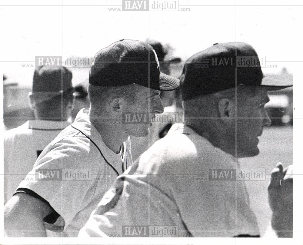 1961 Press Photo Bruce Maher American football safety - Historic Images