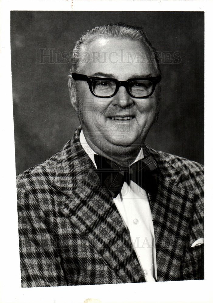 1984 Press Photo Edward E. Mahalak - Historic Images