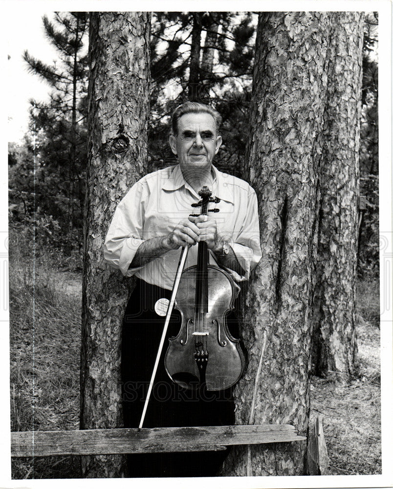 1963 Press Photo Dr.Joesph E.Maddy - Historic Images