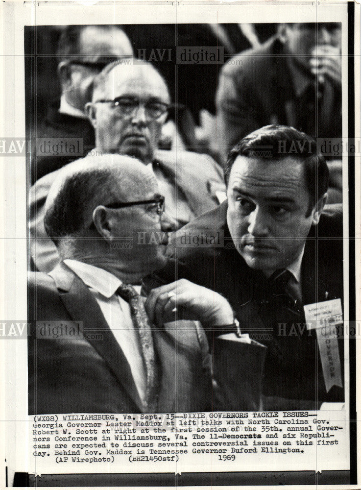 1969 Press Photo Governors Conference Williamsburg talk - Historic Images