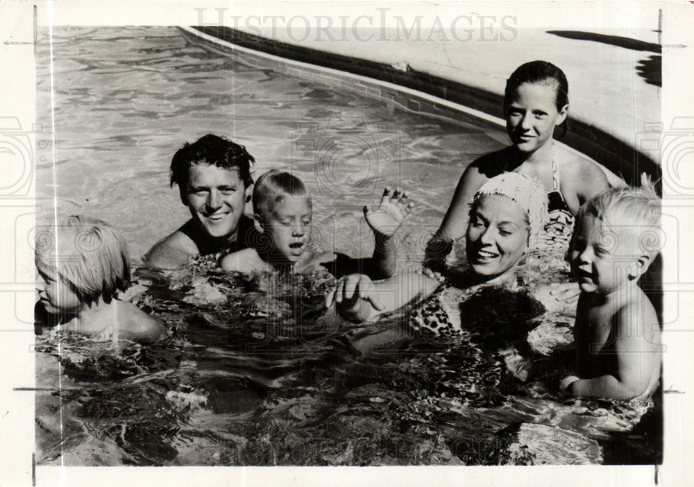 1956 Press Photo Gordon MacRae American actor NewJeresy - Historic Images