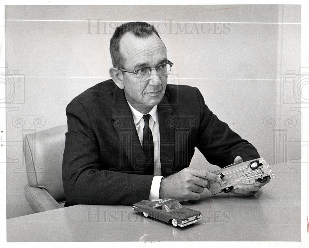 1964 Press Photo John C. Mackie Commissioner - Historic Images