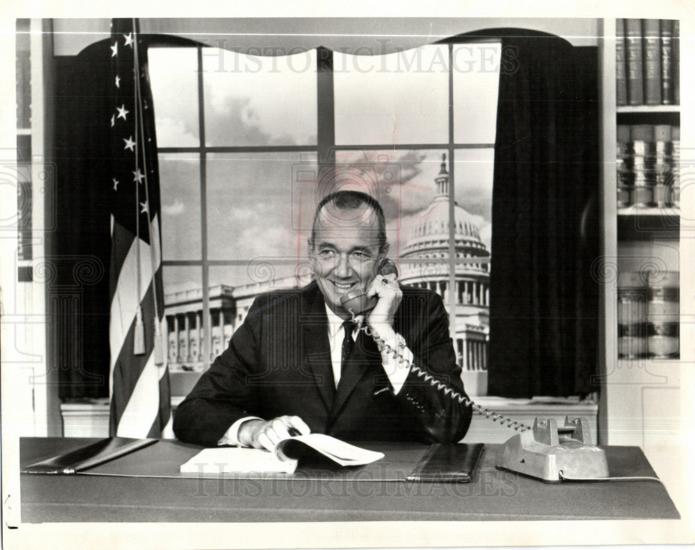 1976 Press Photo John C. Mackie Politician - Historic Images