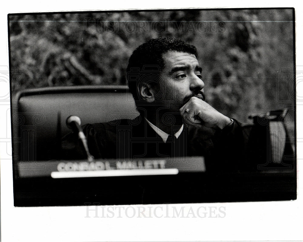 1991 Press Photo Conrad Mallet elected supreme court - Historic Images