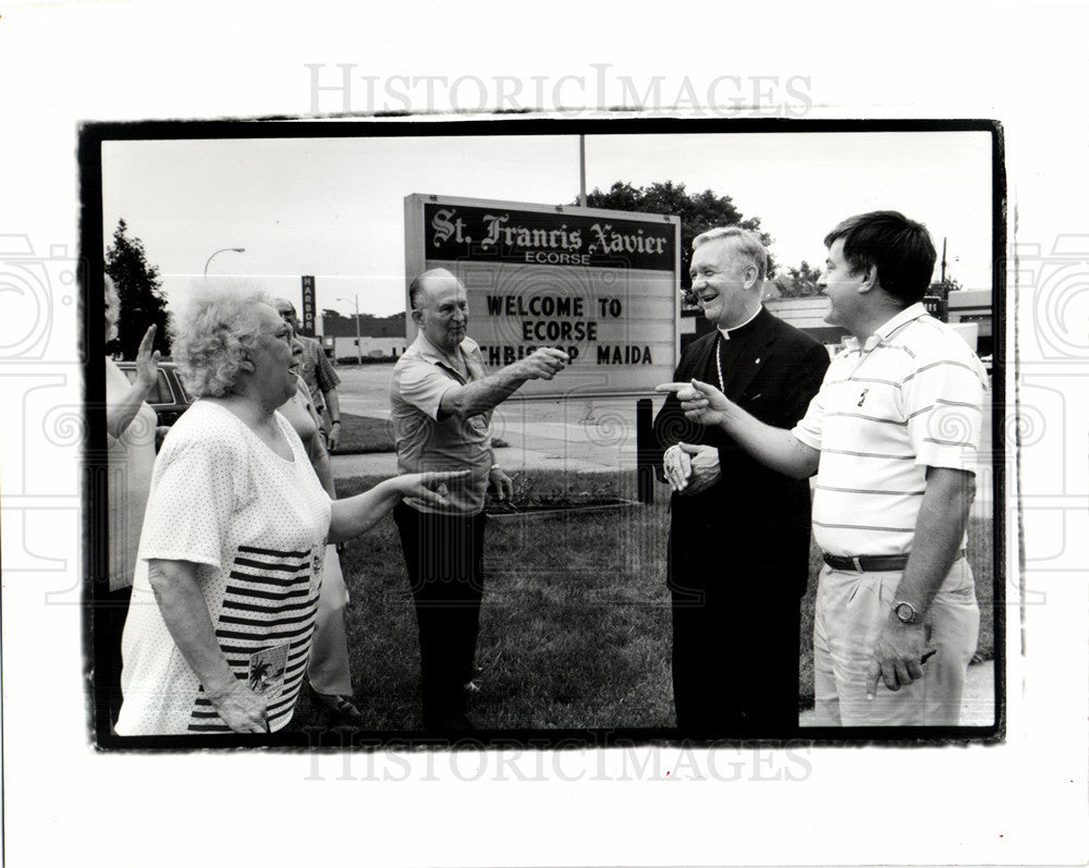 1990 Press Photo Archbishop of Detroit Adam Maida - Historic Images