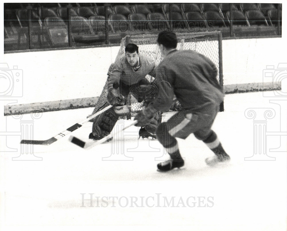 1966 Press Photo Pete Mahovlich Ice Hockey Player - Historic Images