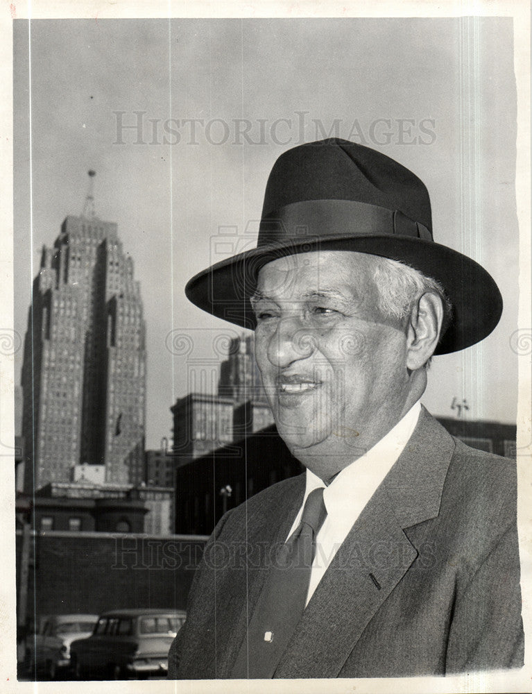 1958 Press Photo Charles Mahoney - Historic Images