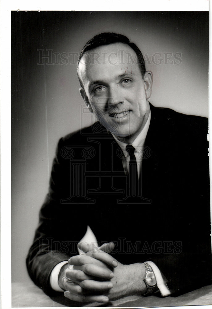 1966 Press Photo Richard M. Maher - Historic Images