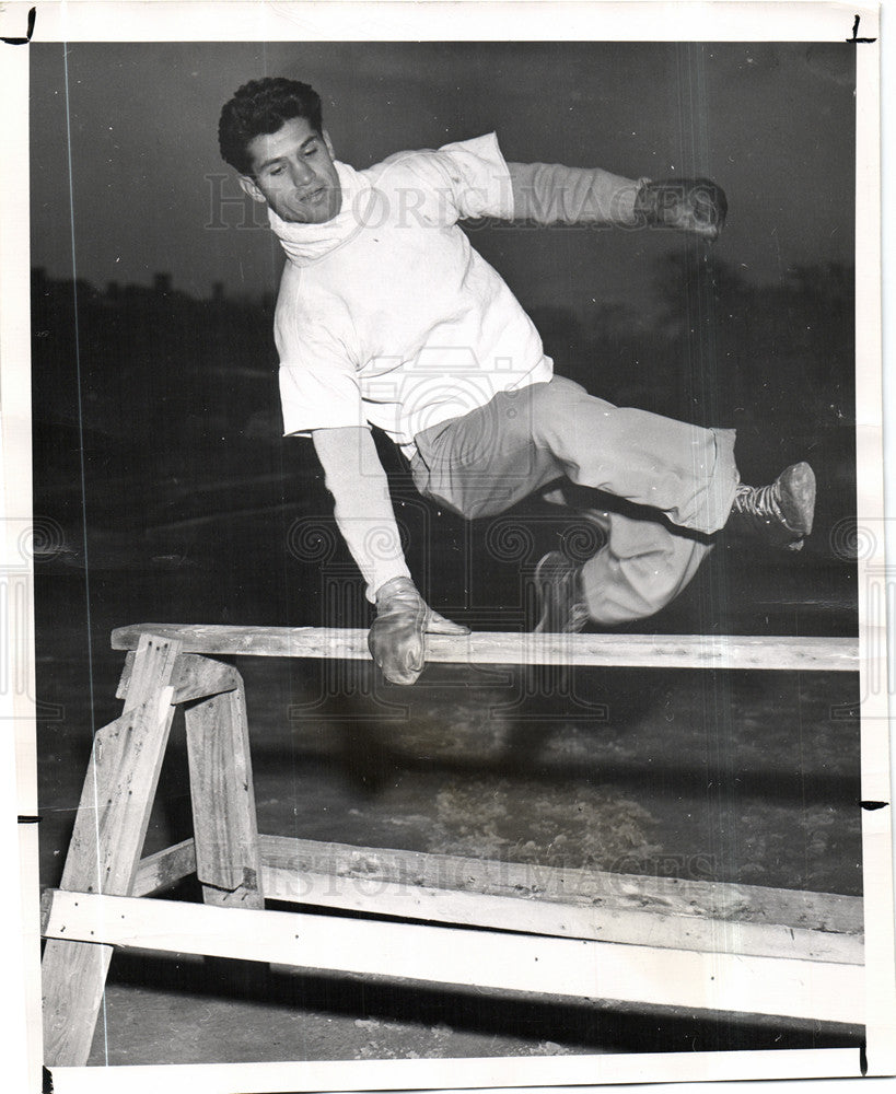 Press Photo Tony manos fighters training Anthony - Historic Images