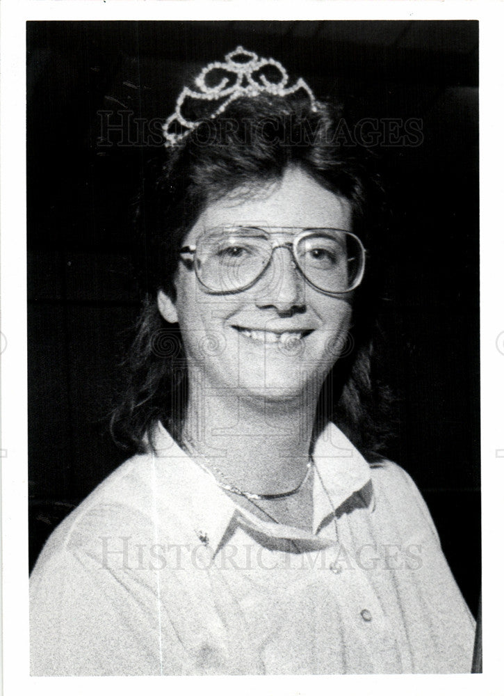 1988 Press Photo Dina Manni-Jones Bowling Lake Orion - Historic Images