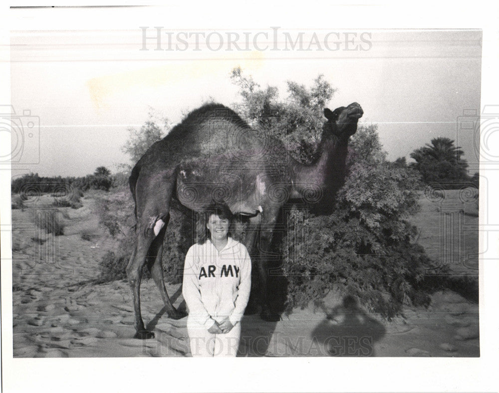 Press Photo Tina Costello Army Warre Michigan E4 - Historic Images