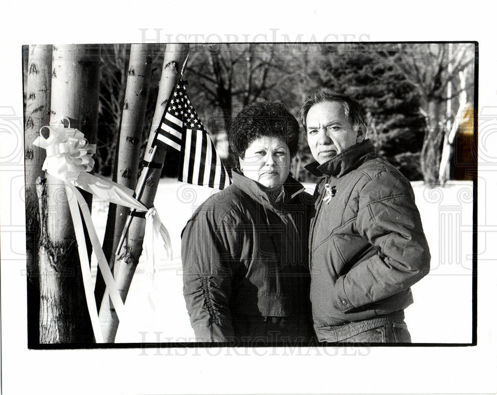 1991 Press Photo Nora Al Daniel Garza 82nd Airborne - Historic Images