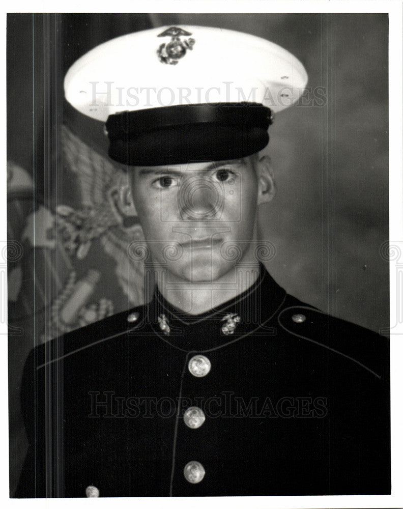 1991 Press Photo Lloyd Andrews Lance Corporal Marines - Historic Images