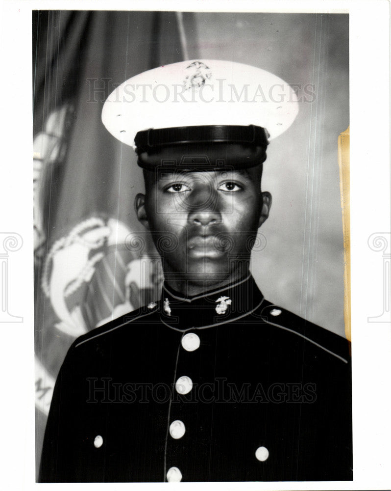 1991 Press Photo Harold Stewart Marines Southfield - Historic Images