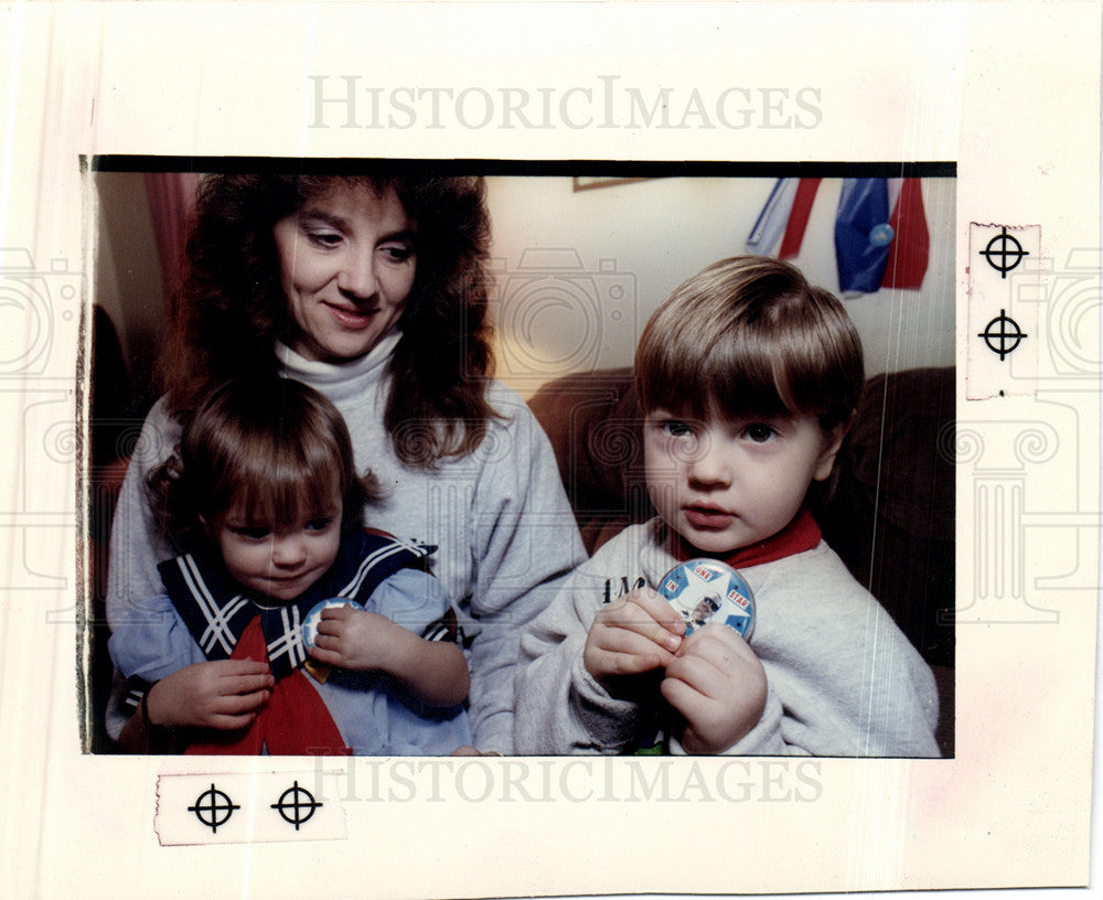 1991 Press Photo children, James Moore, Samatha, J.J. - Historic Images