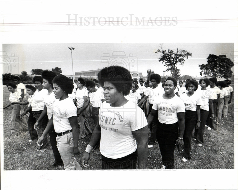 1978 Press Photo Police cadet Teens Detroit - Historic Images