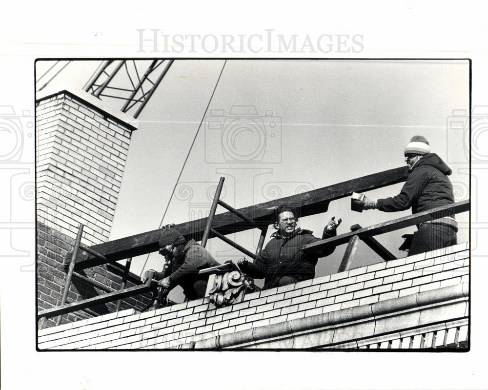 1992 Press Photo a Poletown landmark - Historic Images