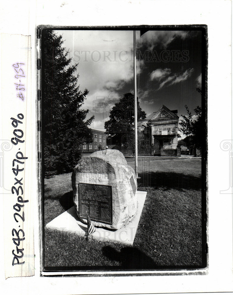 1989 Press Photo plymouth rock Michigan - Historic Images