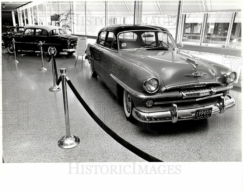 Press Photo Antique Cars Plymouth Automobile - Historic Images