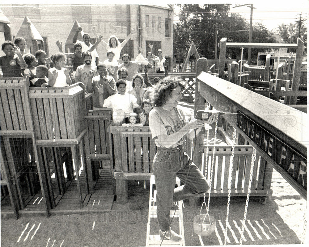 1987 Press Photo playground Children&#39;s playground opens - Historic Images