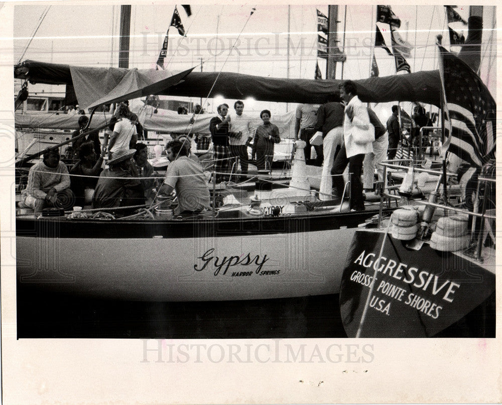 1974 Press Photo Port Huron Mackinac Boat Race Detroit - Historic Images