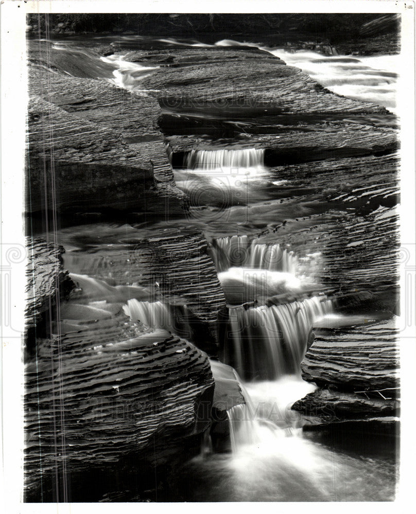 1992 Press Photo Presque Isle River - Historic Images