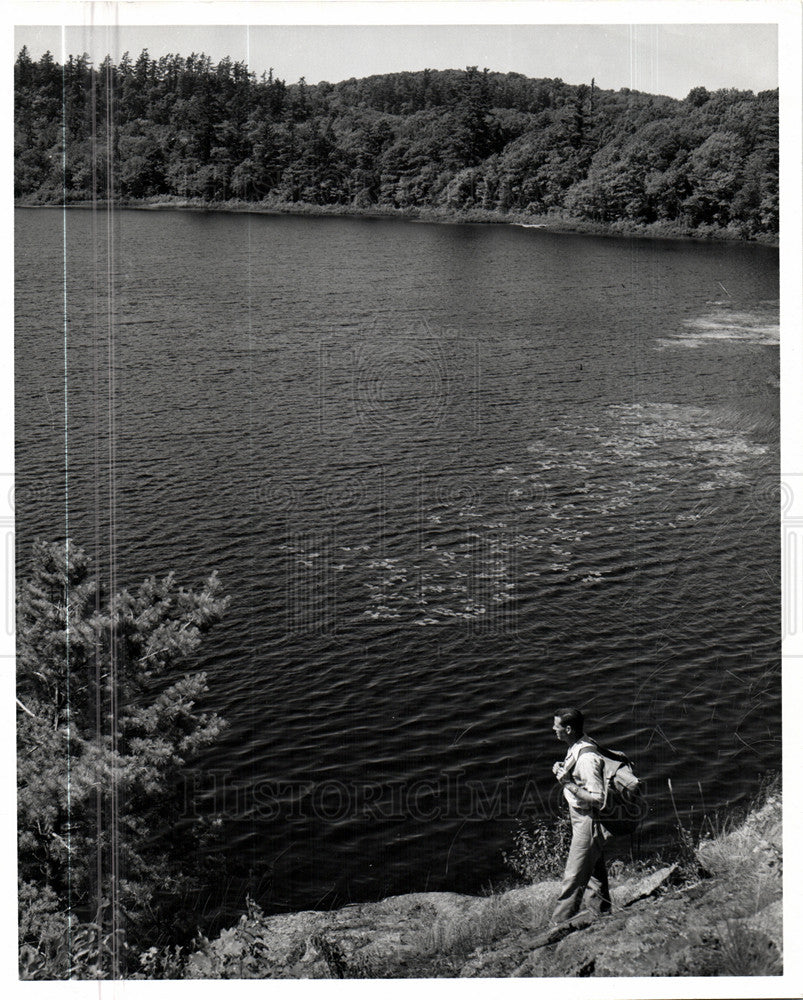 1965 Press Photo Porcupine Mts Mirror Lake - Historic Images