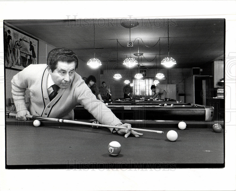 1981 Press Photo john petrozzi pool game - Historic Images