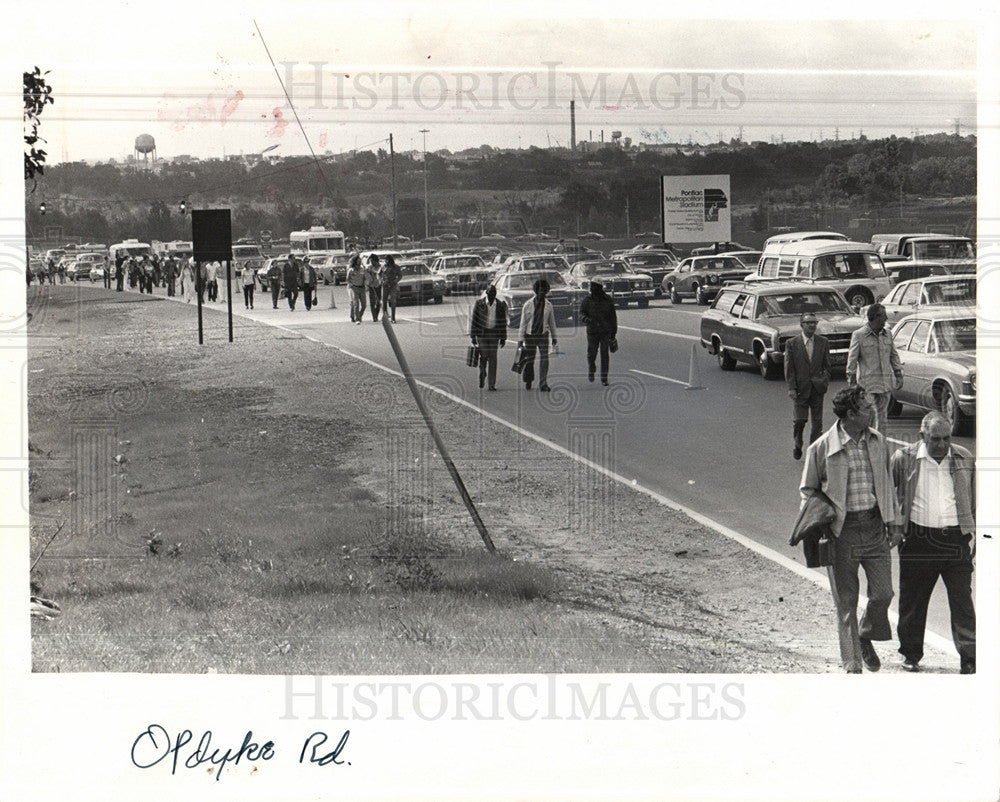 1975 Press Photo Pontiac Stadium, Opdyke rd - Historic Images