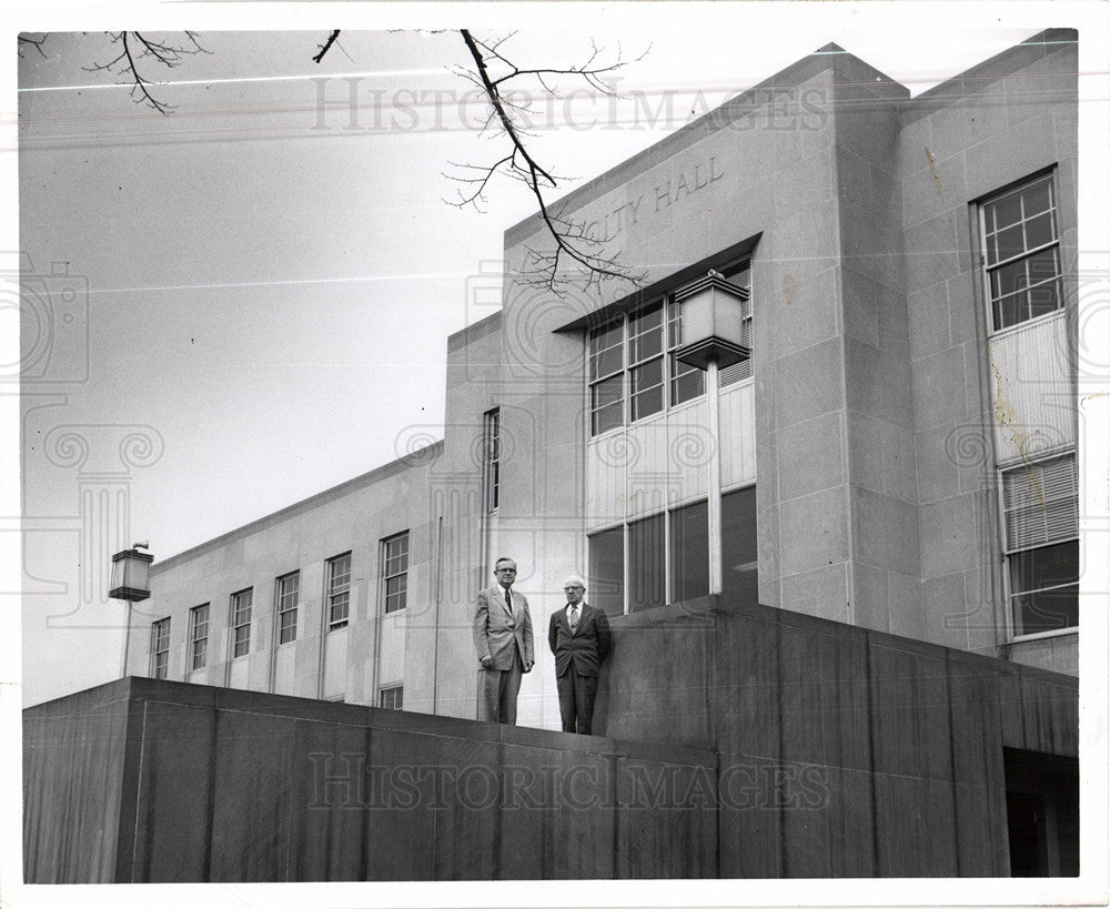 1956 Press Photo William W. Donaldson  Oscar Echman - Historic Images