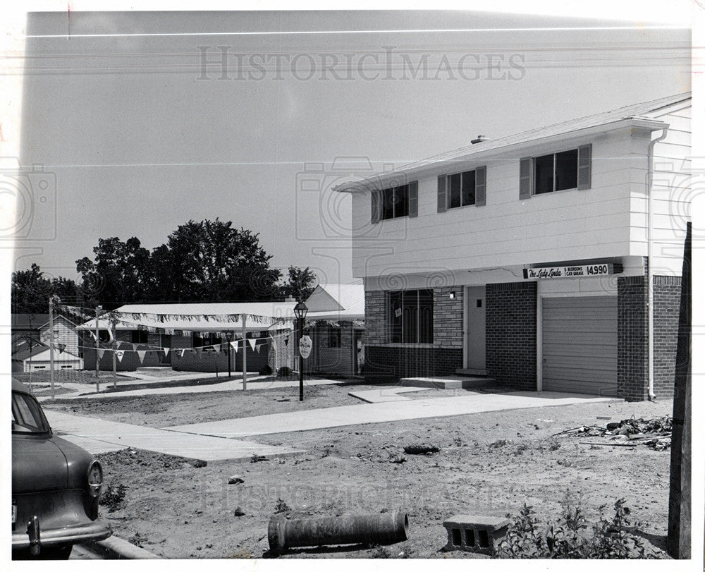 1964 Press Photo New homes are rising  blighted area - Historic Images