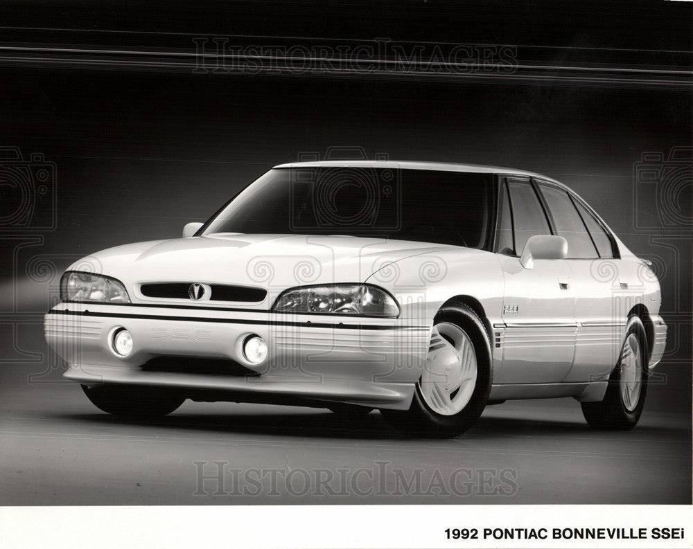 1991 Press Photo 1992 Pontiac Bonneville SSEI - Historic Images