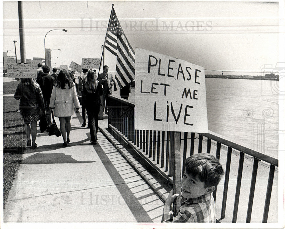 1970 Press Photo Earth Day - Historic Images