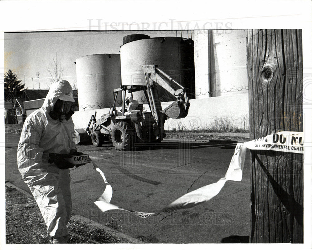 1989 Press Photo Greendale, Pollution, John R - Historic Images