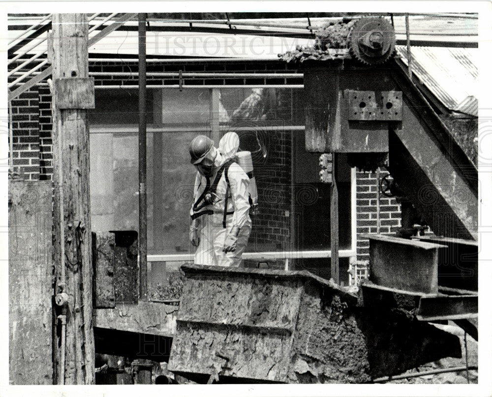 1985 Press Photo Pollution Chemicals - Historic Images