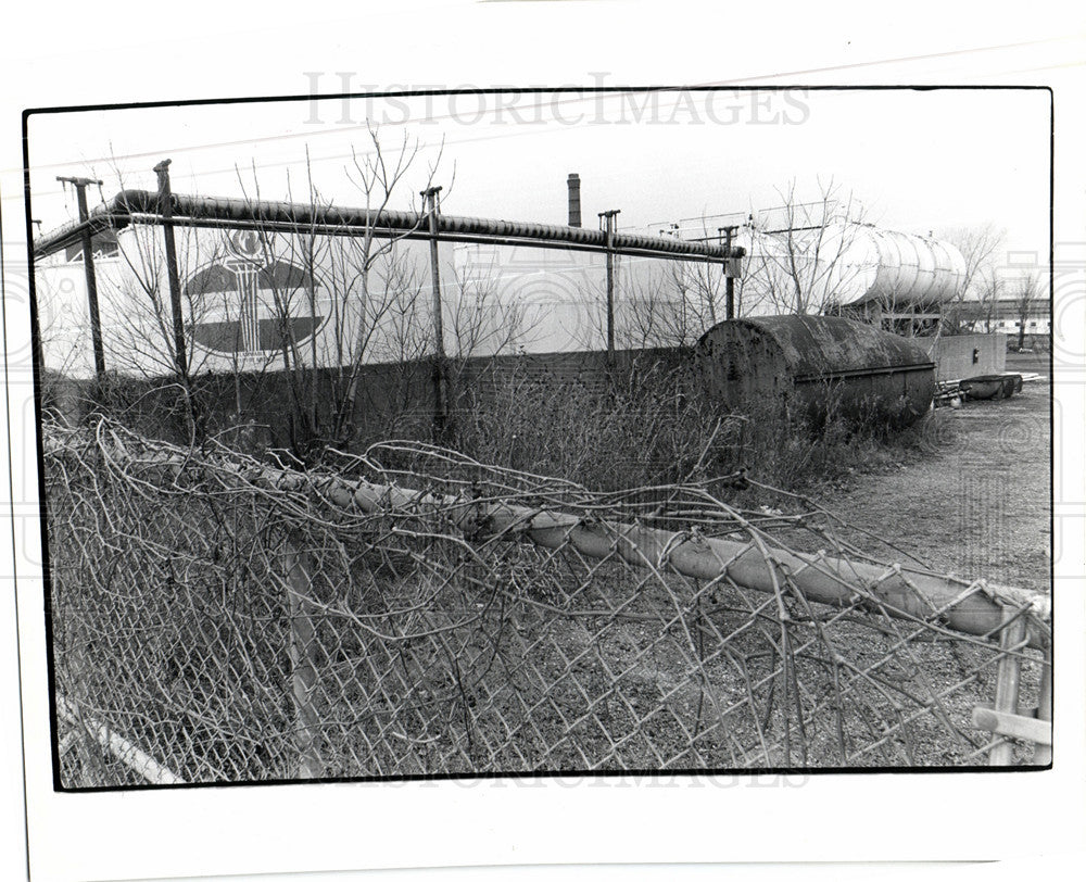 Press Photo Pollution and Chemical - Historic Images